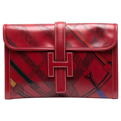 hermes patent leather clutch|Hermes jige clutch price.